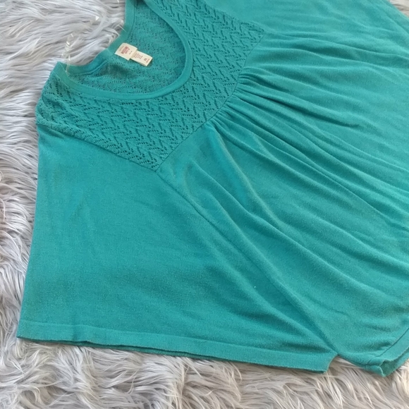 Turquoise top - Picture 4 of 4